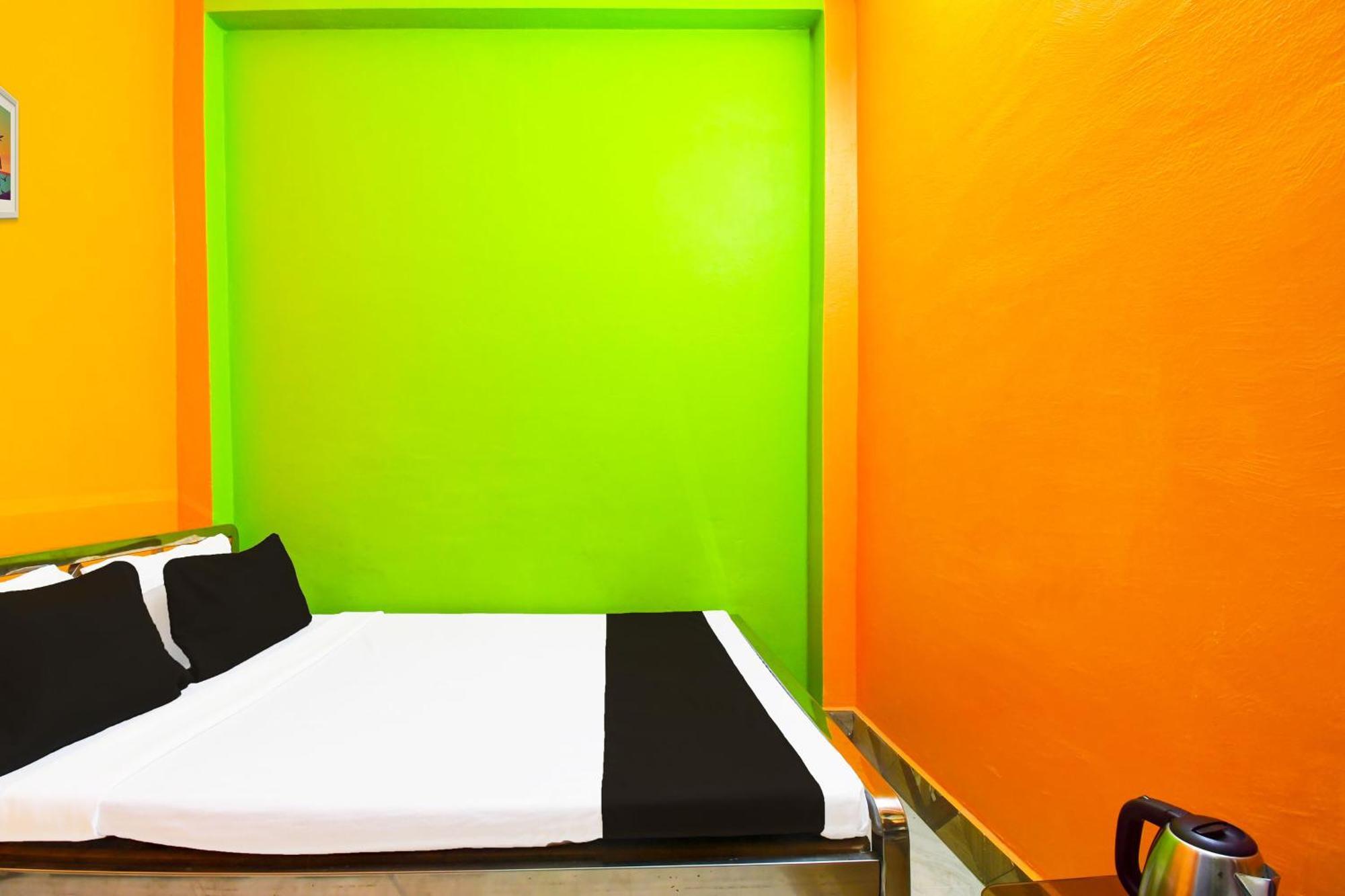 Krishnanagar Hotel O Kali Ma Hotel מראה חיצוני תמונה