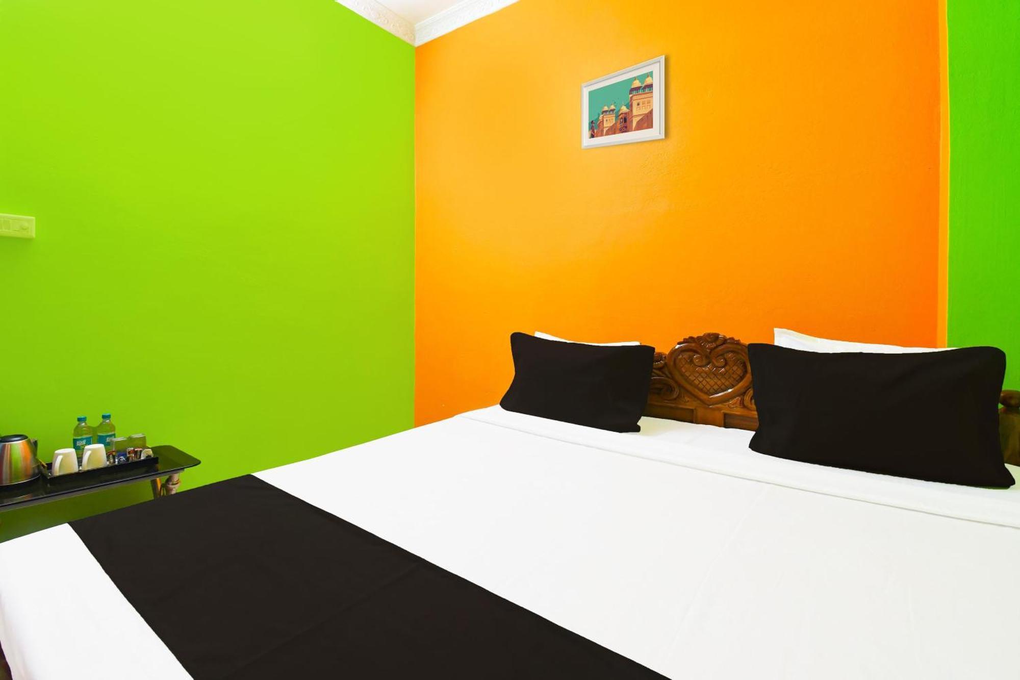 Krishnanagar Hotel O Kali Ma Hotel מראה חיצוני תמונה